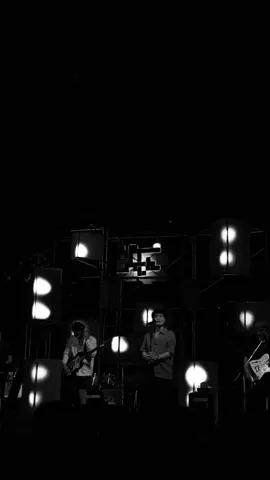 ดวงดาวบอกฉันทีต้องไปทางไหน  #ดาวนําทาง #loserpop #คอนเสิร์ต #ศิลปินคนโปรด #เพลง 