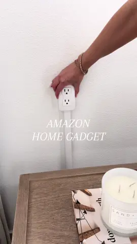 This extendable & rotating outlet is a game changer for hard to reach spaces! 🔌 #homehacks #homegadget #LifeHack #amazongadgets #amazonfavorites 