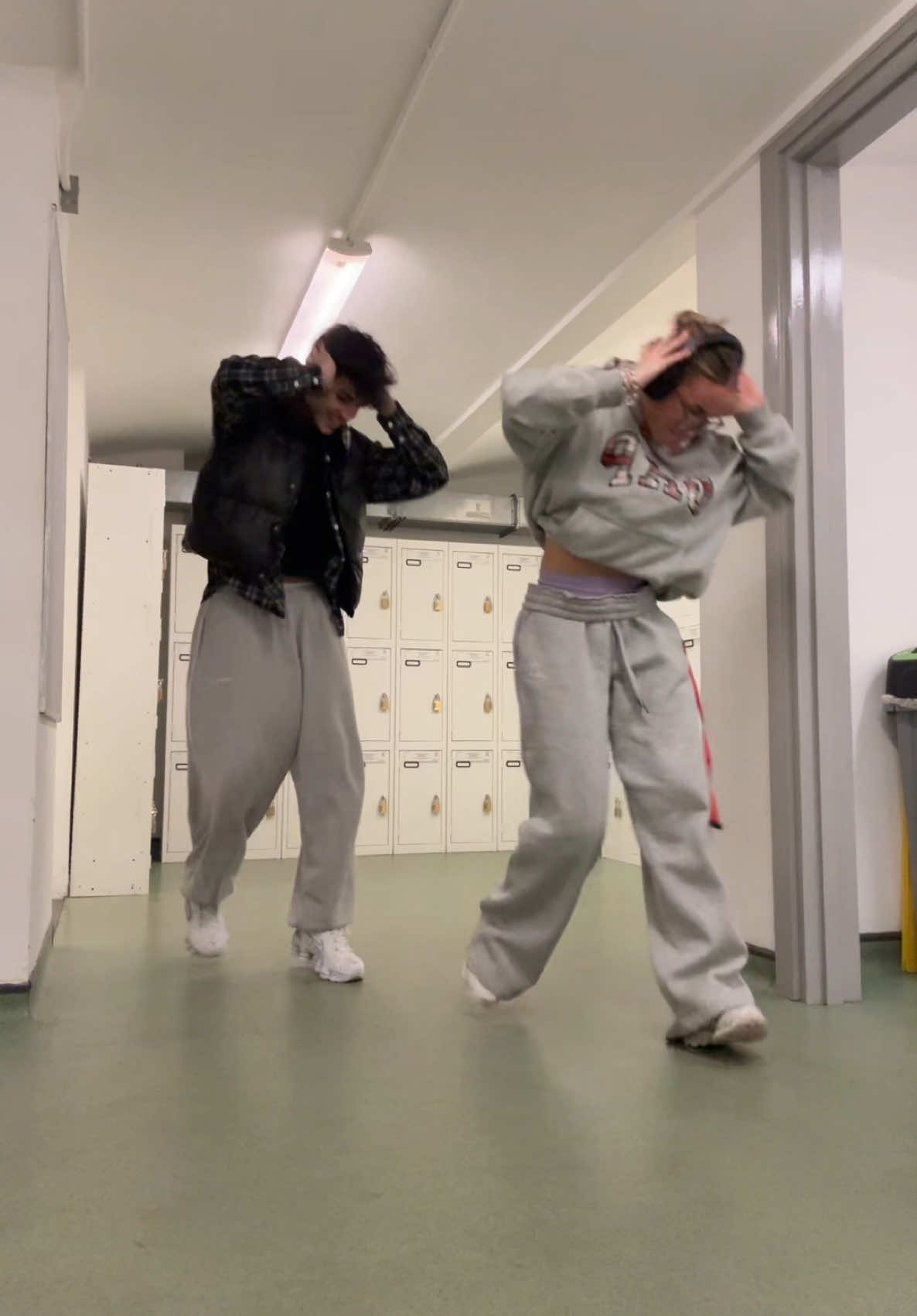 Found a rat in the Urdang changing room @Ash 🐀 #fyp #urdang #viral #doechii #myanxiety #trend #dance #anxiety #itsmyanxiety #foryou 