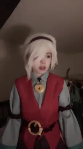 Smacked myself in the face with her sleeve bits when i first tried #colette #colettebs #colettebrawlstars #brawlstarscosplay #bscosplay #brawlstars #foryou #zenni #zennilis #cosplay#colettecosplay #foryou #fyp 