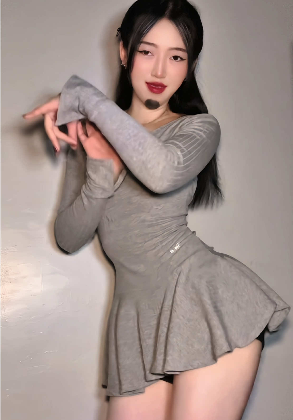 เปลี่ยนแนวเพลงบ้าง เดี๋ยวจะหาว่าท่าเดียวอีกแง🥹