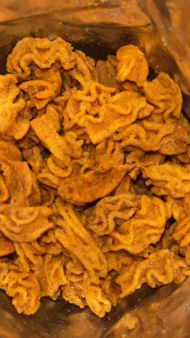 Kirain b aja trnyata enak banget 😭 #taiko #taikokrezz #snack #snackviral #makananviral #viraltiktok #unboxing #asmr #mukbang #fyp #zxycba #krezz 
