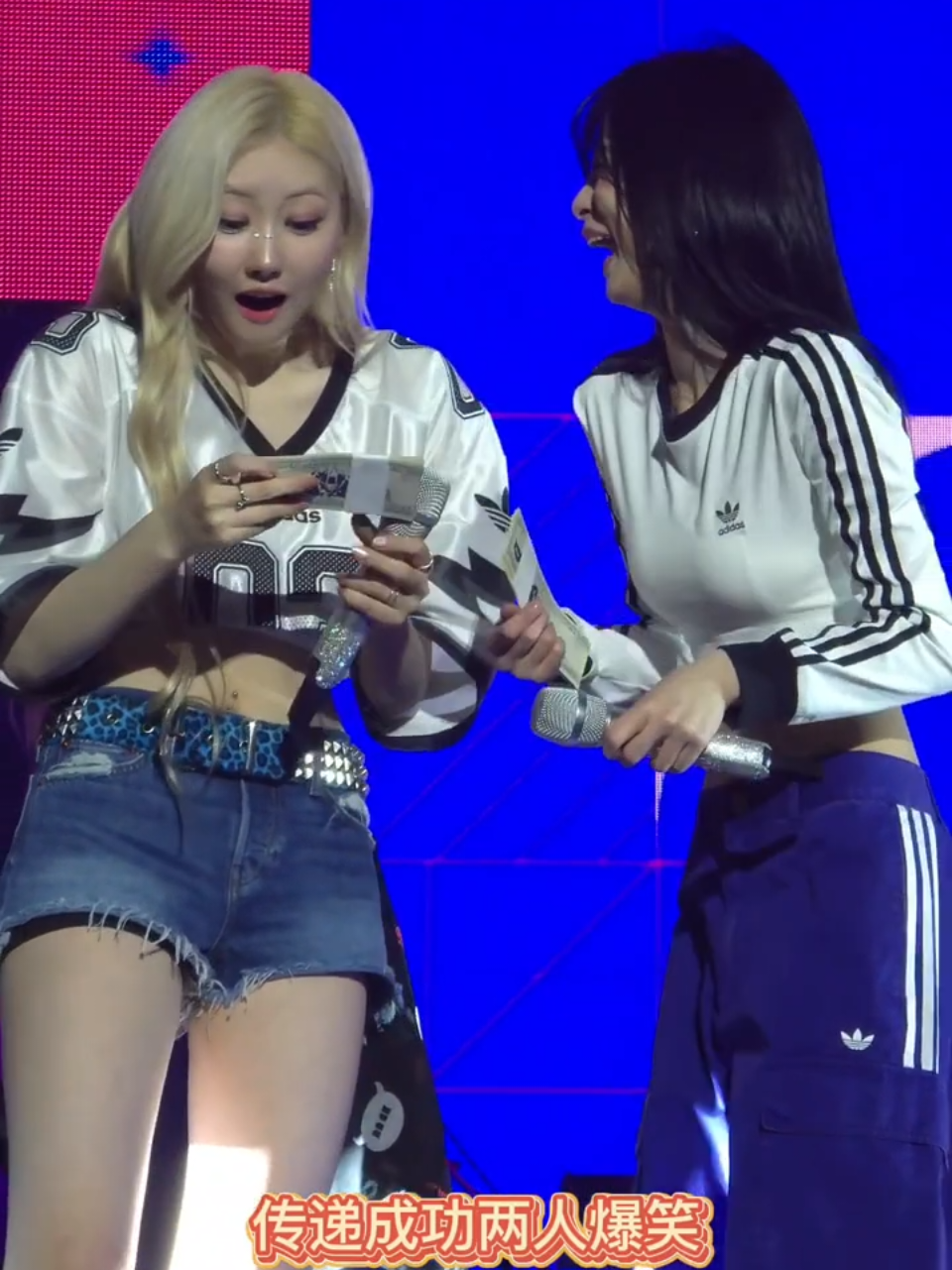 Kelakuan RAMYEON🤣, bagi-bagi dollar😭 #rami #ahyeon #ramyeon #babymonster #baemon #viral #fyp #fancam #newyork