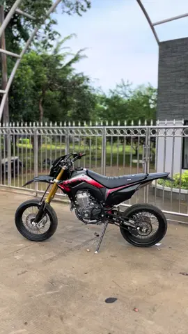 🤮🤮🤮 #crf  #crf150l  #supermotoindonesia  #supermotoganteng  #supermototiktok  #fyp  #foryou  #masukberanda  #xcyzba 