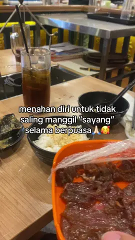 selain menahan lapar juga menahan manja ke doi, kalo udh buka puasa boleh yakan😘 #fyp #cesvyn #masukberandafyp #foryoupage #viral 