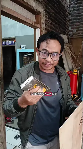 Staples Staple stapler Tembak manual kertas triplek spanduk #fypstaples #fypstaple #fypstapler #fyp #wibgajian 