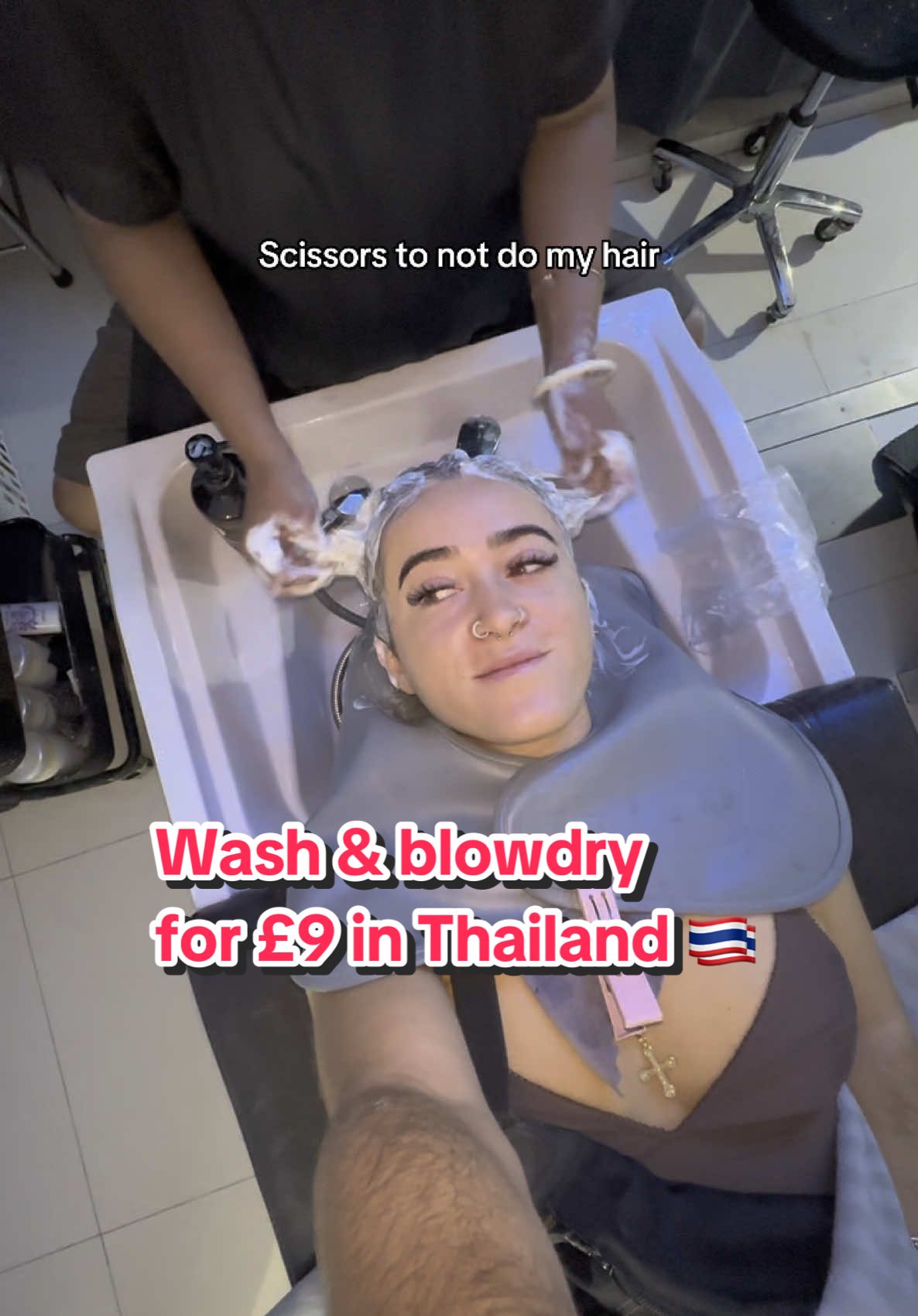 Getting my hair washed and blow dried before I meet my group tour in Bangkok, Thailand ! I’m travelling with @Feel Free Travel if you want to book you can use my discount code “MM50” for single Asia trips or “MM100” for combo Asia trips  - - - #thailand #bangkok #girls #travelgirl #travelling #backpacking #thailand #bangkok #girls #travelgirl #travelling #backpacking