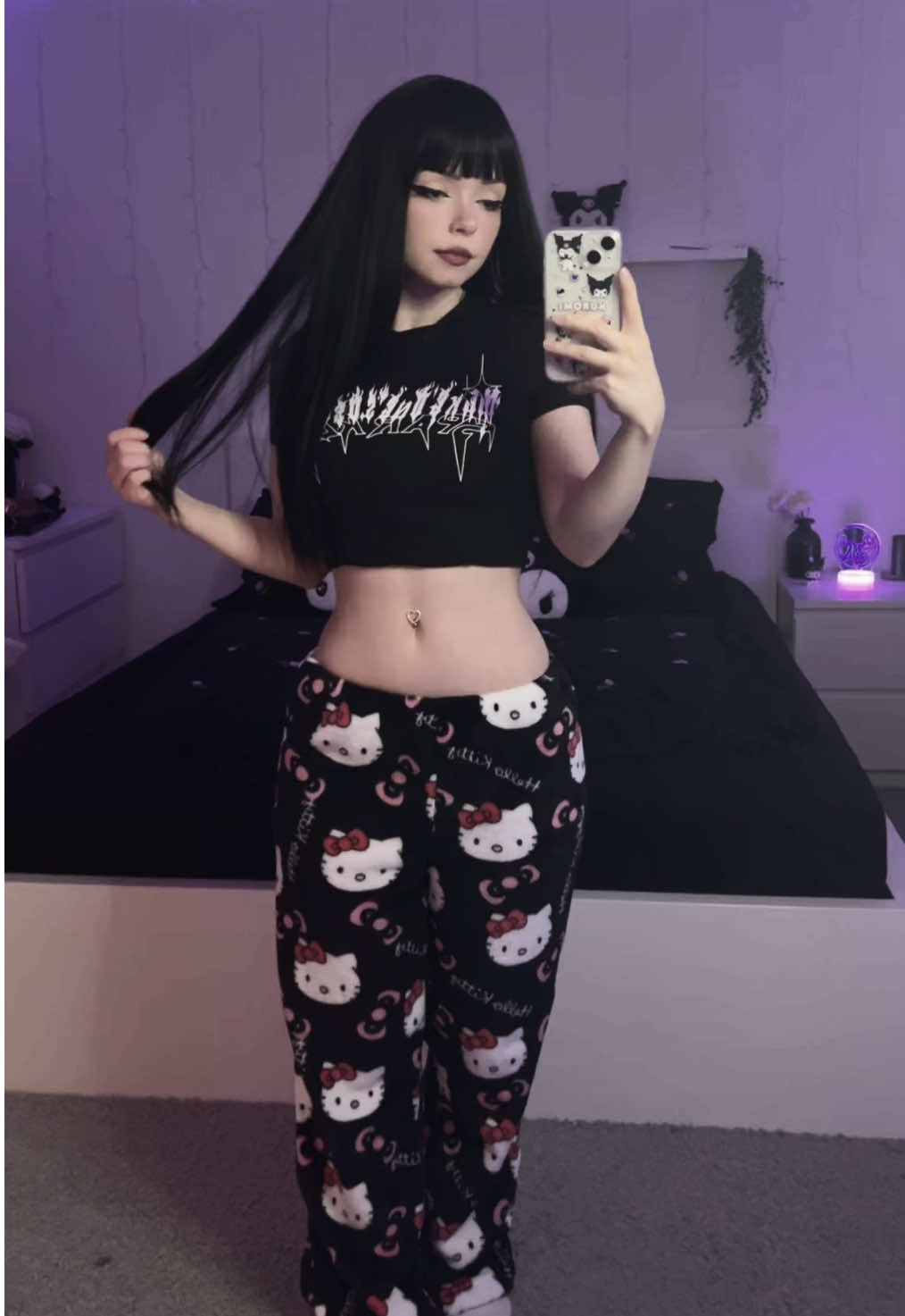 New belly piercing 🫶🏼🖤 #bellypiercing #kuromi #kuromicore #hellokitty 