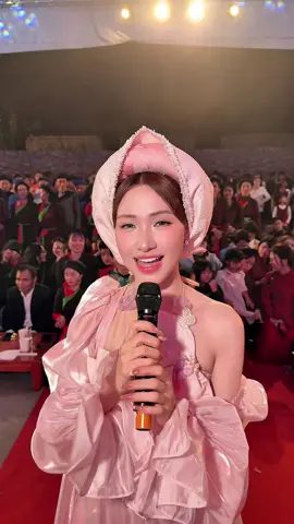 bà con ơiii #bacbling #hoaminzy #bacninh 