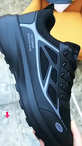 Giày thể thao nam phong cách dành cho các anh em #giaythethaonam #giay #xuhuong #thoitrangnam #giaynam 