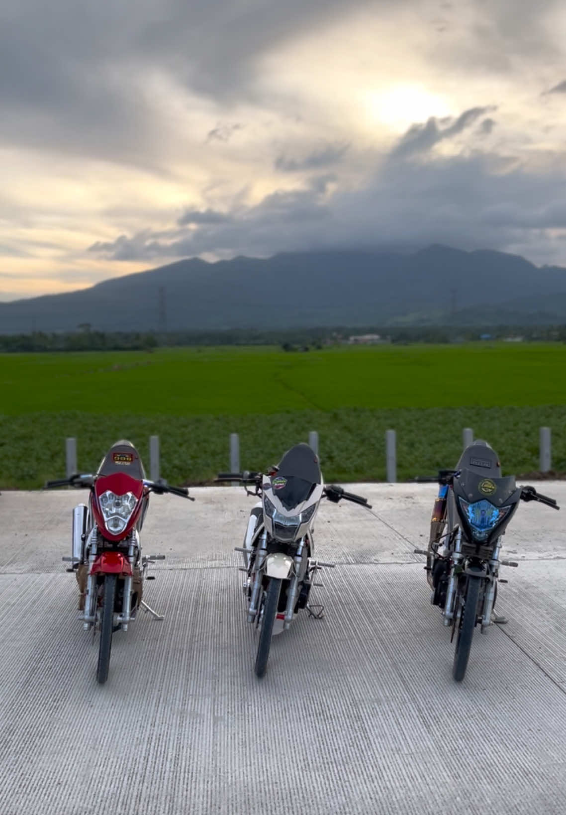 ❤️🤍🖤#russeliciousxmaui #gen1 #streetbike #classicstreetbike #streetbikeconcept #jrpthailand #matty #elpotchie #fyp #fypage #fyppppppppppppppppppppppp  