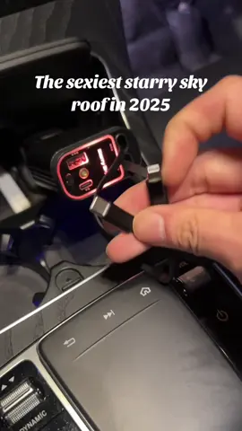 The same roof as Rolls-Royce, it all comes from this thing, 4 in 1 starry sky light car charger#retractablecarcharger#starrynight#4in1#falldealsforyou#phonecharger#tiktokmademebuyit#car #cars#fast #star #starwars#relatable #TikTokShopMemorialDay#TikTokShopSpringGlowUp#tiktokshoprestock#TikTokShopMothersDay