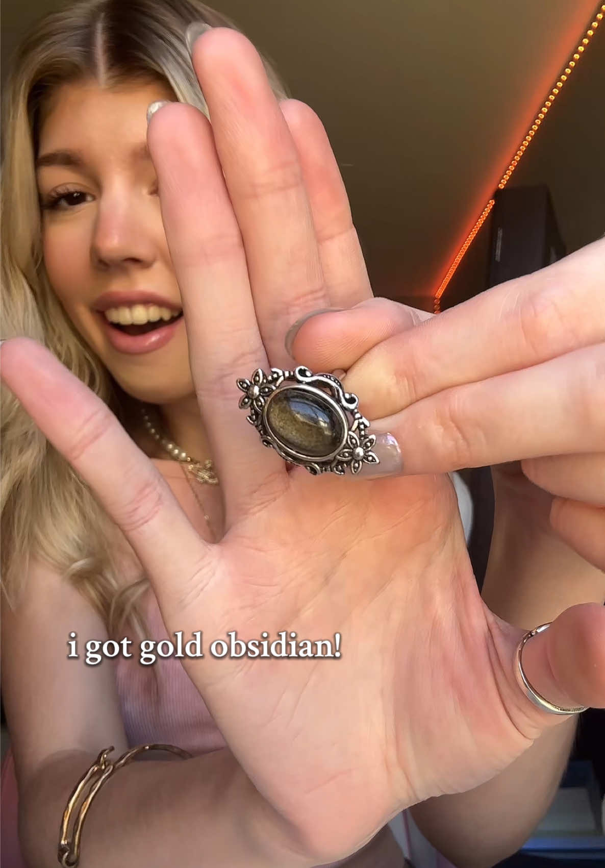 you guys know i’m in love 😻 #jewelrygirl #ring #vintage #obsidian #mystery #tiktokshop 
