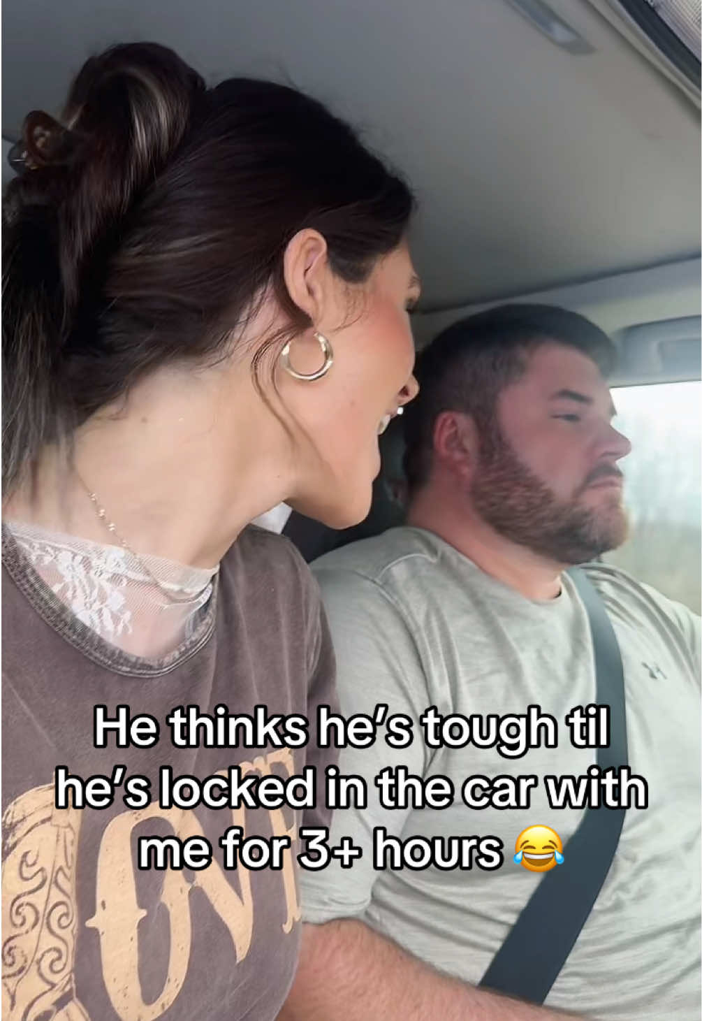 Never a dull moment 😂 #roadtrip #roadtrippin #roadtripping #husbandandwife #husbandandwifecomedy #husbandandwifehumor #funnycouple #husbandwifecomedy #husbandhumor 