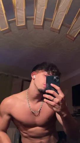 #fouryou #fouryourpage #fyp #trendingvideo #GymLife #pourtoi #الشعب_الصيني_ماله_حل😂😂 #cejour #fypシ゚ #fypviral #abonne #vérité #republier #gymrat #GymTok #efectoboomerang 