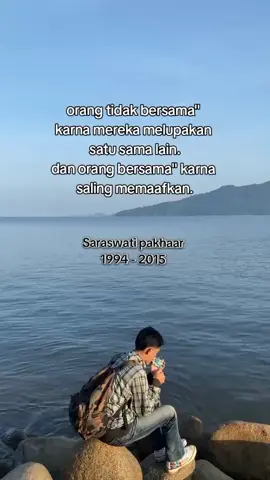 jangan menandai diriku telah mati karna banyaknya bunga yg dikalungkan pada fotoku🍂 #nonfiksi #xyzbca  #brandatiktok #pyfツ 