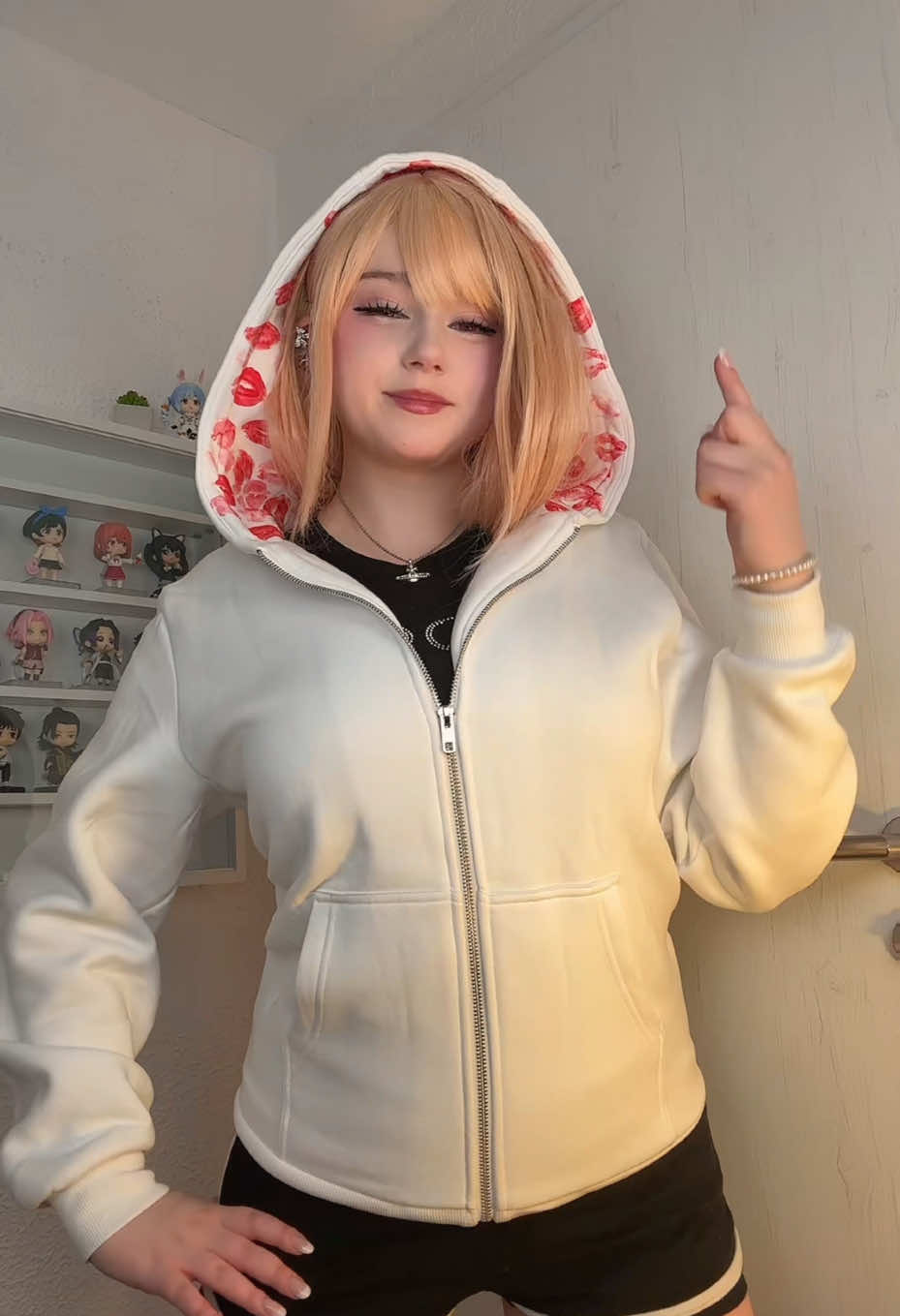 good night ❤️ #marinkitagawacosplay #mydressupdarling #cosplay 