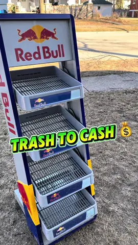 Making money from the dumpster 💰#dumpsterdiving #viral #free #fyp #trashtocash #wow 