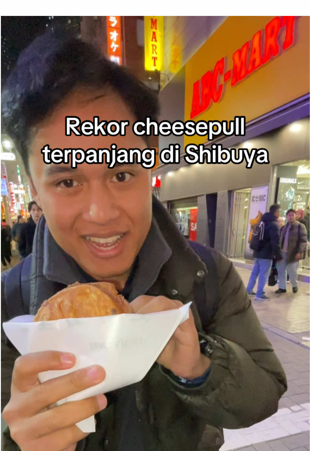 Kejunya ditarik leasing.