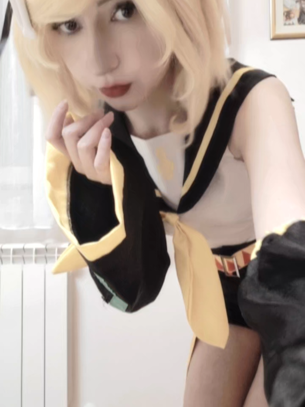 Hey #rin #kagaminerin #cosplay #rincosplay #pjsk #kagaminerincosplay #cosplayer #projectsekai #colorfulstage #fy #fyp #xyzbca #mybelovedazai #ivantilllvr 