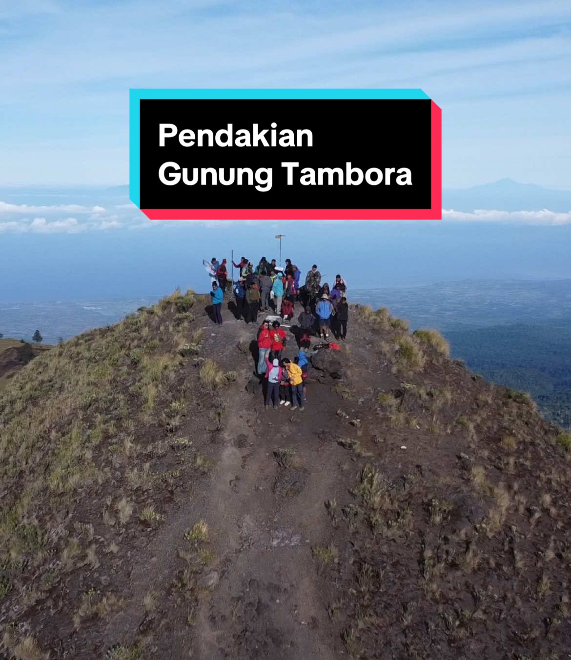 Pendakian Gunung Tambora jalur pancasila #tambora #gunungtambora #gunungtambora2851mdpl #pulausumbawa #ntb #naikgunung #campervangirljourney 