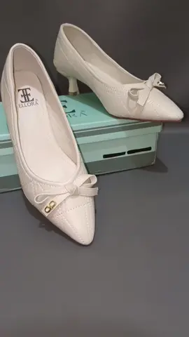rekomendasi buat kamu yang lagi butuh sepatu nyaman dipakai seharian 🥰 #sepatuwanita #heels #fashion #fyp #foryou 