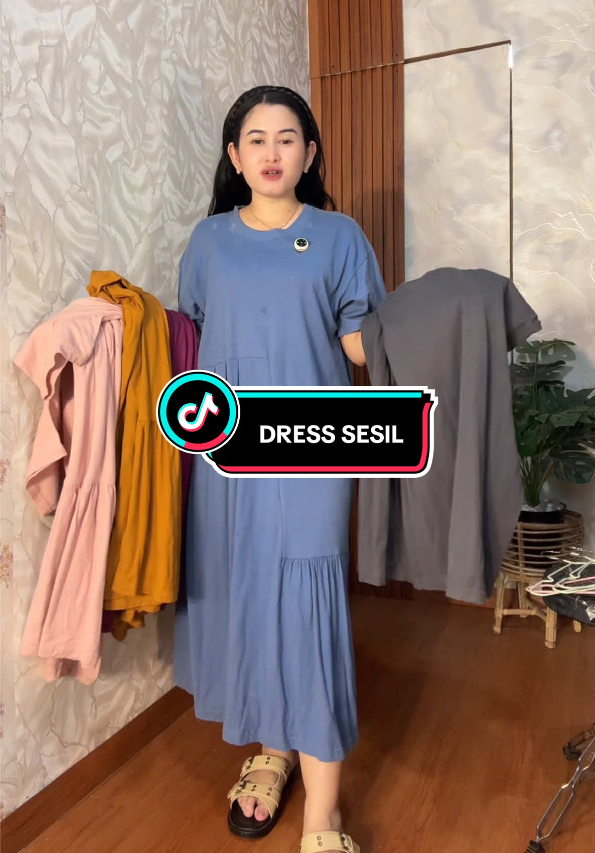Membalas @Lisa Umami946 punya aku sampe udah buluk cuci kering pake😂 #viral #dresspolos #viral #terbaru #fyp #dresskatun 