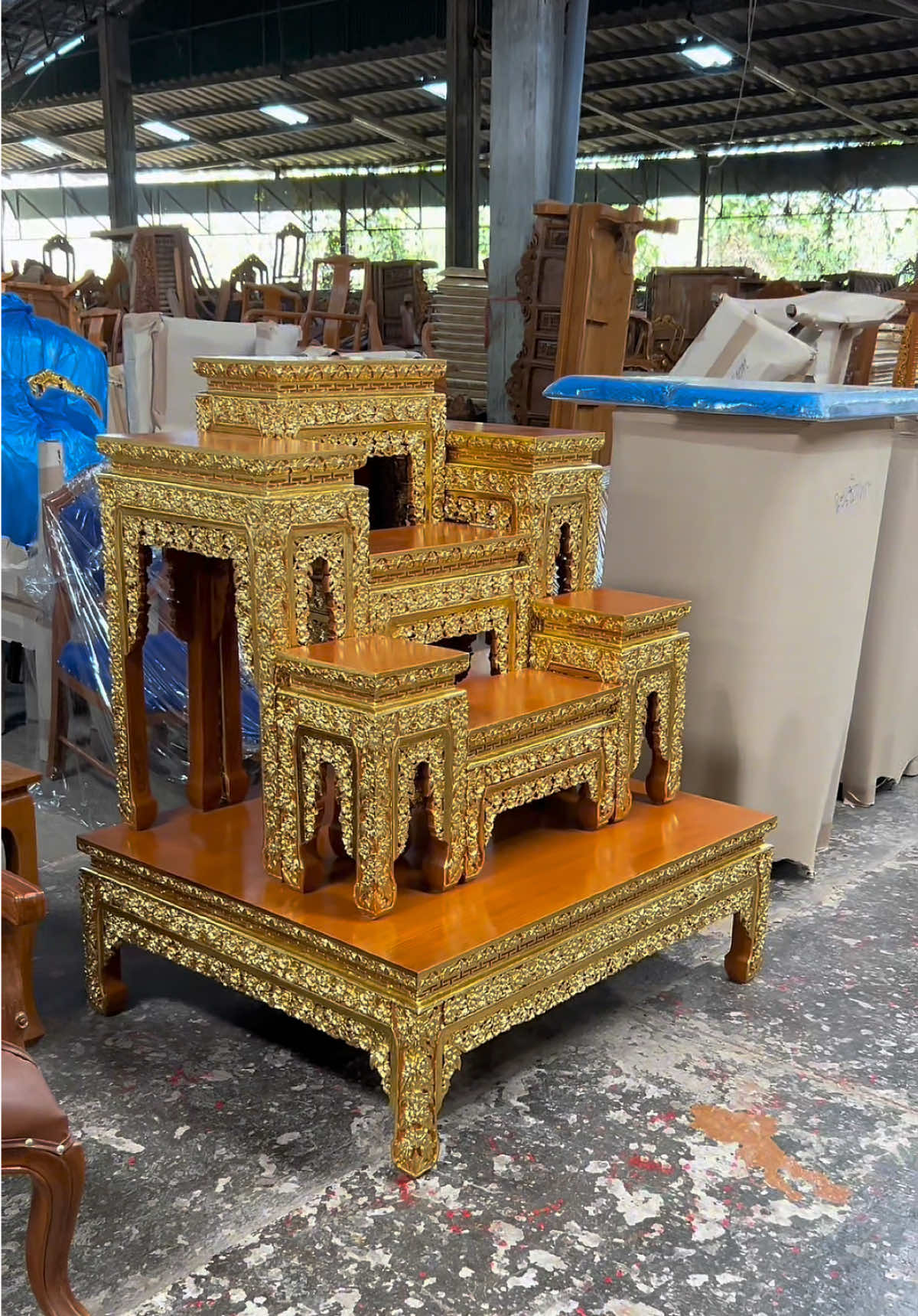 Mallikafurniture.com เฟอร์นิเจอร์ไม้สักเชียงใหม่ โต๊ะหมู่บูชา หมู่9 หมู่7 หมู่5 หมู่4 หน้า 8“ 10” ขาหวาย ขาสิงห์ ขาซี่ล้านนา ลายดอกพุดตาน ลายจีน  แท่นฐานไม้สัก ขันแก้วทั้งสาม อาสนะขาสิงห์ ตู้พระไตรปิฎก กรอบตราตั้ง  ตู้ใส่ตราตั้งตาลปัตร ธรรมาสน์ไม้สักแกะสลัก ธรรมาสน์หลวง ธรรมาสน์พญานาค ธรรมาสน์ล้านนา เก้าอี้ไม้สัก เก้าอี้งานพิธี เก้าอี้ประธานธรรมจักร เก้าอี้หลุยส์ประธาน เก้าอี้หลุยส์บุเบาะ เก้าอี้รับรอง เก้าอี้ต้อนรับ ธรรมาสน์ไม้สัก โต๊ะหมู่บูชาไม้สัก งานหัตถกรรมพื้นบ้านล้านนา ฉากกั้นลายฉลุ งานหัตถกรรมแกะสลักไม้สัก เชียงใหม่ เฟอร์นิเจอร์ไม้สัก เชียงใหม่ ของตกแต่งบ้าน วิถีชีวิตชาวบ้าน เก้าอี้ไม้สัก ชุดรับแขกไม้สัก ชุดรับประทานอาหารไม้สัก#chiangmaithailand🇹🇭 #柚木#泰國清邁#furnitureteakwood #teak#caving#carpenter #handmade #เฟอร์นิเจอร์ไม้สัก#แกะสลักไม้#ช่างไม้#งานฝีมือ#หัตถกรรมพื้นบ้านล้านนา#เก้าอี้ไม้สัก#lannafolklife #lannastyle #thaistyleculture #thaistyle #lannaculture #lannacountry #บ่อสร้าง#เชียงใหม่#สันกำแพง#ล้านนา#พื้นบ้านล้านนา#ศิลปะไทย#decoration #interiordesign  Mallikafurniture.com ชุดรับแขกไม้สัก ชุดโต๊ะนั่งเล่น ชุดโต๊ะจิบกาแฟ ชุดเก้าอี้น้ำชา ☕️🥤🧋🫖ชุดโต๊ะสนาม ตู้ทีวี ตู้ไซด์บอร์ด ตกแต่งร้านกาแฟ ค่าเฟ่ โรงแรม เกสเฮาส์ ร้านอาหาร #วัด#พระ#พระสงฆ์ #วัดป่า#ธรรมยุต#สักการะบูชา #ถวายทานแล้วทำสิ่งใดราบรื่นทุกอย่าง #พุทธบูชา#ขนบธรรมเนียมประเพณีไทย #บำรุงพระพุทธศาสนา #ความเชื่อความศรัทธา#งานพิีกรรม #พิธีกรรม#ประเพณี#มูเตลู #เก้าอี้งานพิธี       Mallikafurniture.com เฟอร์นิเจอร์ไม้สัก ชุดตกแต่งห้องนอนตกแต่งบ้าน สีเสี้ยนขาว เตียง ตู้ข้างเตียง โต๊ะแป้ง ตู้เสื้อผ้า  ราวแขวนผ้า ชุดโต๊ะรับประทานอาหาร ตู้ไซด์บอร์ด ตู้วางTV ตู้โชว์ ตู้หนังสือ ชั้นวางของตู้กระจก ตู้กั้นห้อง ตั่งขาคู้ โต๊ะทำงาน โต๊ะเขียนหนังสือ Mallikafurniture.com teak furniture Bedroom decoration set, home decoration, white wash color, bed, bedside cabinet, dressing table, wardrobe, clothes rail, dining table set, sideboard, TV cabinet, display cabinet, bookcase, shelf, glass cabinet, room divider, stool, desk, writing desk book #โต๊ะหมู่บูชา#กลองตึ่งโนง#ปี่พาทย์ล้านนาประยุกต์#เพลงสร้างสรรค์ 