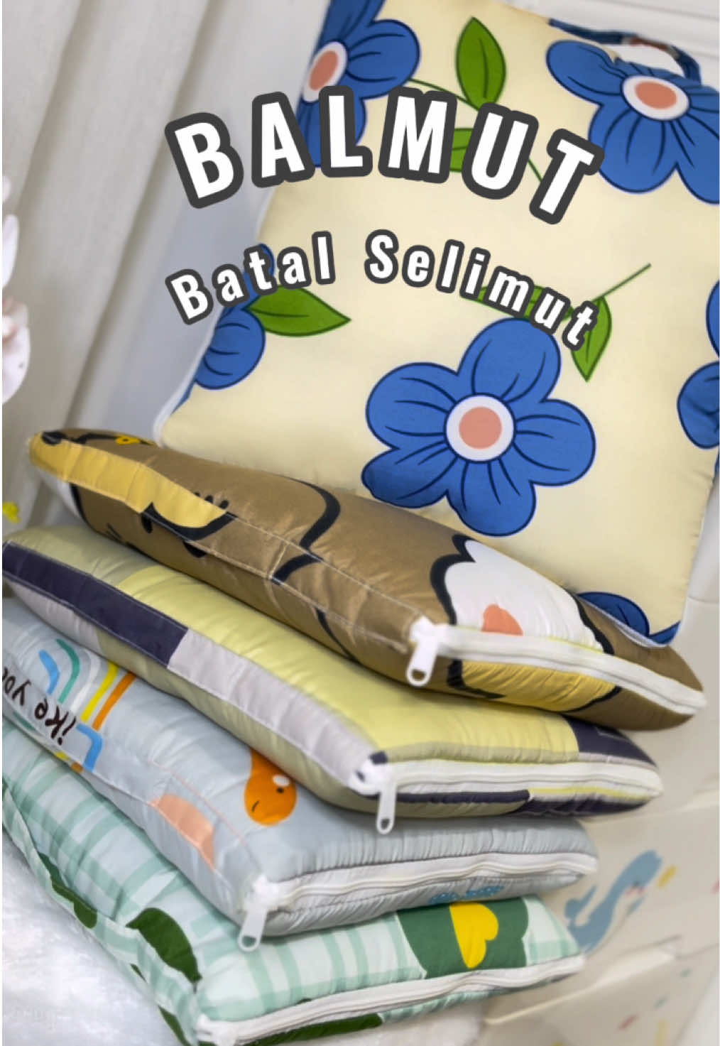 Yang mau mudik harus punya ini sihh  Kini Hadir BALMUT 2 in 1🤩🤩🤩 BALMUT ( Bantal Selimut) Ukuran 120x150✅  #balmut #bantal #selimut #bantalselimut #trafelling #bantaltrafelling #bantalpraktis #selimuttrafelling #mudik #mudiklebaran #fyp #fypage 