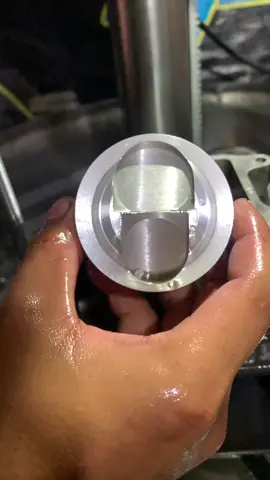 Vario 150 siap gas jengat🤙😜🥶 #bubut #korter #korterblokmotor #korterpresisi #tukangbubut #jasabubut #honing #coakpiston #miling #teknikmesin #mechanicalengineering #bubutmanual #boreup #robahan #norayen #youtech #nokenascustom #paketjengat #vario150 #variomodifikasi #vario150modifikasi #vario125 #soundviral #trendingvideo #bismillahfyp #fyp #fypage #fypシ゚ #fyppppppppppppppppppppppp 