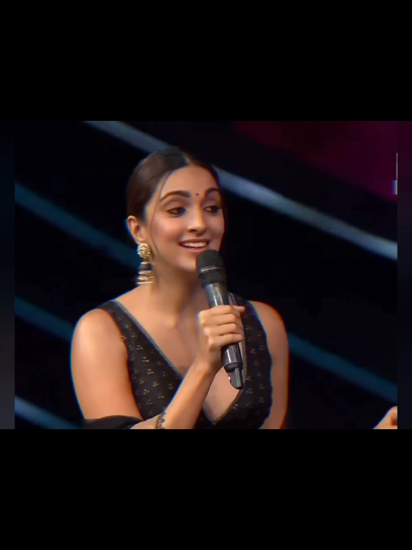 မင်းက ငါ့ရဲ့အရိပ်ကလေးလိုပါပဲ- အမြဲအတူတွဲလျက်လေးရှိနေတာလေ #raataanlambiyan #mmsub #mmlyrics #bollywoodsongs #fypပေါ်ရောက်စမ်း #viral #fyp #foryou 