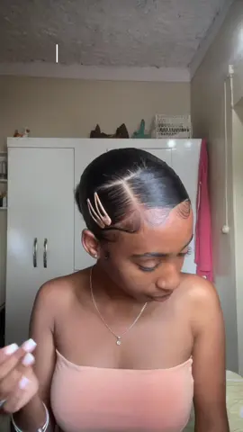 Entrei na trend 🥹🥹 @Samia #penteado #inicial #penteadocominicial #garotasapoiamgarotas💝🎀✨️ #fyyyyyyyyyyyyyyyy #fyy #hairstyles #babyhair #brownskingirl #cheveuxnaturels #hair #cabelo #crespo 