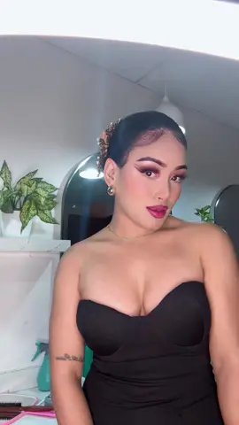 😻💄#makeupartist #trend #song #tamangtiktokofficial #fypシ゚viraltiktok #foryoupage 