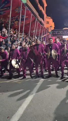 Los más esperados!!! Los reyes del caporal @PENDEK'S BAND OFICIAL #caporales #oruro_bolivia🇧🇴 #2025 #fyp #pendeksband #bandas #oruro_capital_del_folklore 