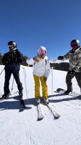 doing the Dougie at keystone💃#teachmehowtodougie #teachme#keystone #ski #colorado #NBS #nationalbrotherhoodofskiers #fyp #fypシ #fypage #fypシ゚viral #summit @Caleb Swope 