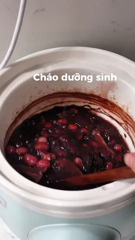 Món cháo dưỡng nhan này cải thiện rất tốt cho lưu thông máu, ngủ ngon, da dẻ hồng hào hơn đó ☺️☺️#LearnOnTikTok #vtmgr #reviewanngon 