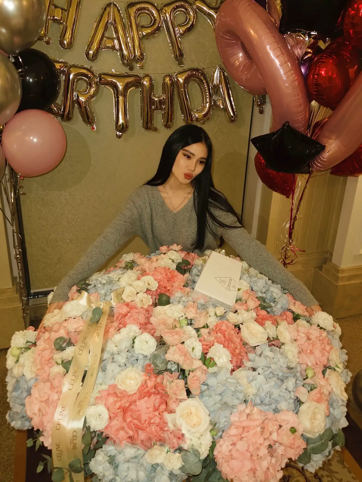 my 19th birthday♥️.    01.03.06