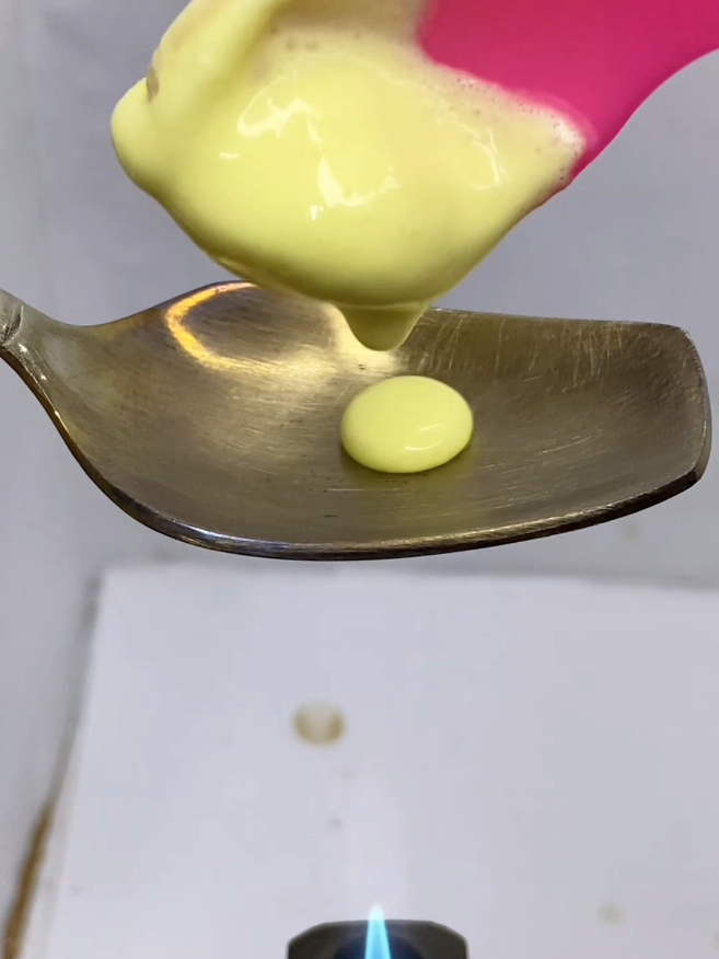 Ice cream vs hot spoon #asmr #melting #satisfying 
