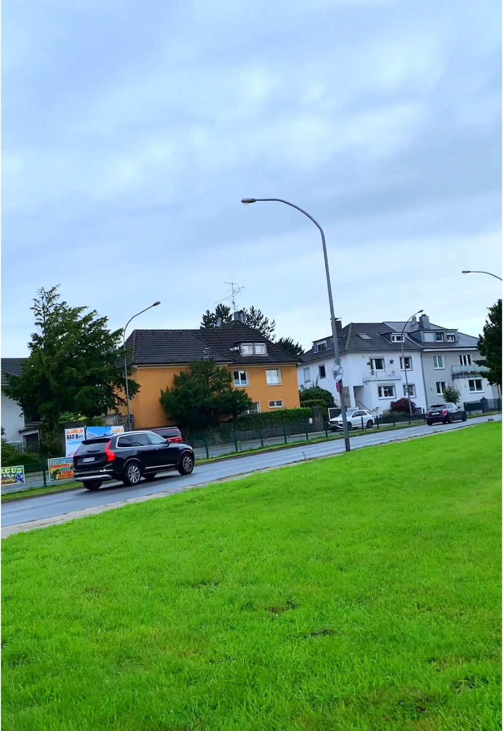 📍مقاطعة بريديناي إيسن - ألمانيا 🍃😍 #شوارع_أوروبا #شوارع_ألمانيا #المانيا #اوروبا #هولندا🇳🇱_بلجيكا🇧🇪_ألمانيا🇩🇪_فرنسا🇫🇷 #سياحة #سفر #الطبيعة #اكسبلور_فولو #الشعب_الصيني_ماله_حل😂😂 #ريلز #تيك_توك #اكسبلور  #foruyou #viral_video #reels 