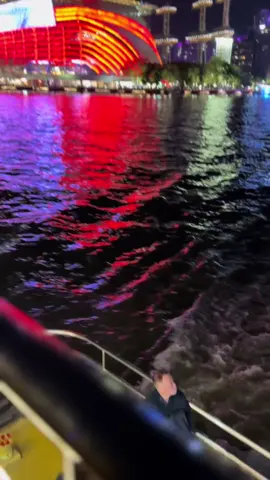 Night cruise on the Pearl River, encounter the romance of Guangzhou 🛳️🌆🌃 I Love GZ ❤️ Welcome to China 🇨🇳  #guangzhou #nightview #pearlriver #cruise #cityscape #cityskylines #china #travelchina #fyp 