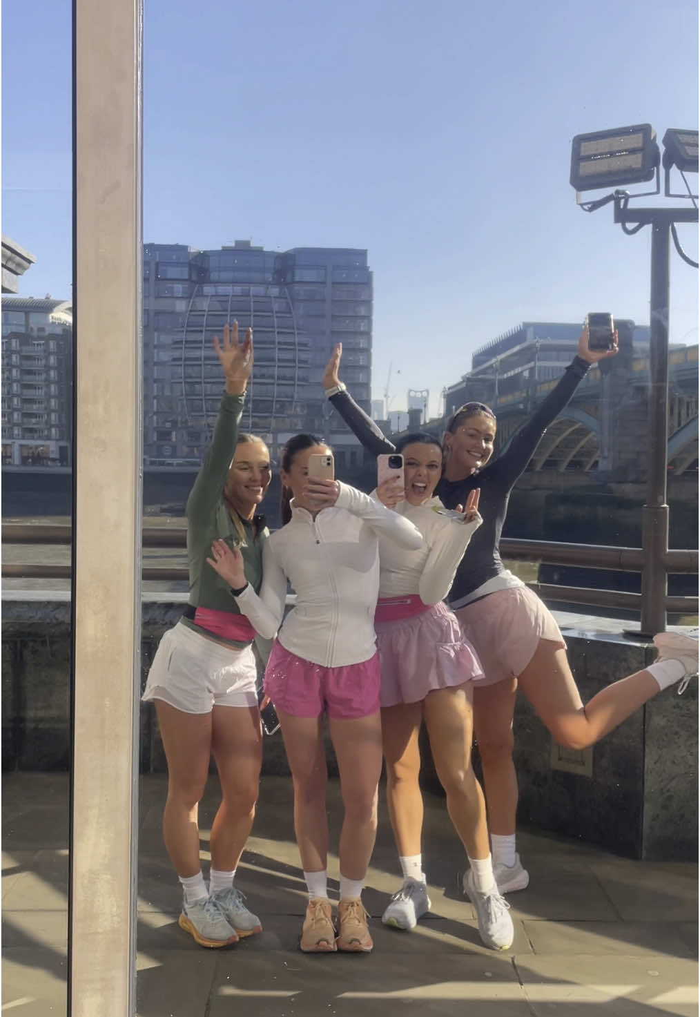 Running around London in the sunshine with my besties 💘💘💘💘💘 #london #run #Running #runvlog #londonrunning #londonrunner #londonrunclub #londonrunninggirls #londonrunningclub #fyp #girls #londongirl #londonlife 