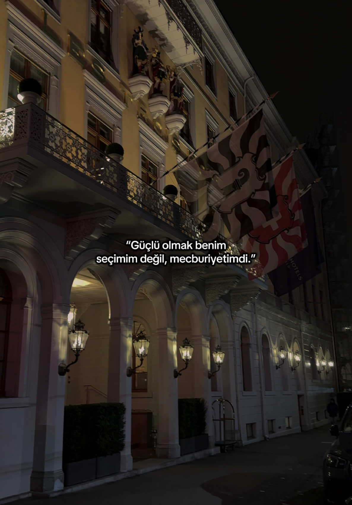 Güçlü olmak zorundasın.. #kesfet #fürdich #keşfetteyizzz #kesfetteyiz #keşfetbeniöneçıkar #geceyebirsözbırak 