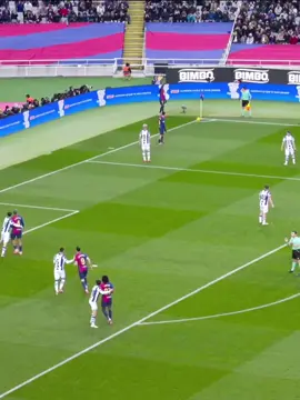 Ronald araujo goal vs real Sociedad #live #goal #barcelona #laliga #araujo #football #fyp 