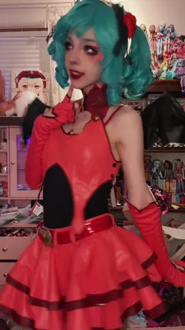I feel like my makeup came out good #hatsunemikucosplay #hatsunemiku #hatsunemikucolorfulstage #hatsunemikuvocaloid #mikucosplay #vocaloid #vocaloidcosplay #cosplay #cosplayer #cosplaying #anime #game #hearthunter #hearthuntermiku #hearthuntermikucosplay 