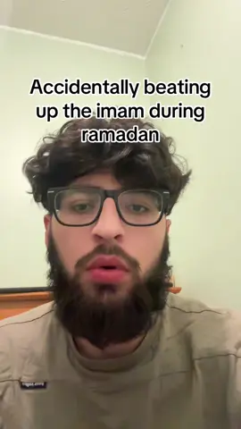 Guy who punched him got banned from the mosque btw #muslim #Ramadan #storytime #fyp #fypシ゚ 