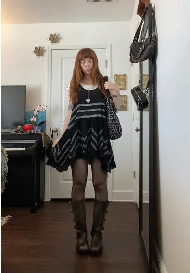 another farmers market fit🪻 • • • #violetharmon #OOTD #stevemadden #thrifted #grwm 