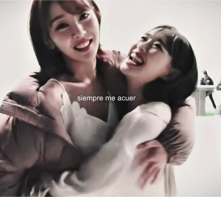 i am missing chuuves #chuu #yves #chuuves #chuuvesedit #loona #kpop #edit overlay k3n2i0 clips deviloonaa