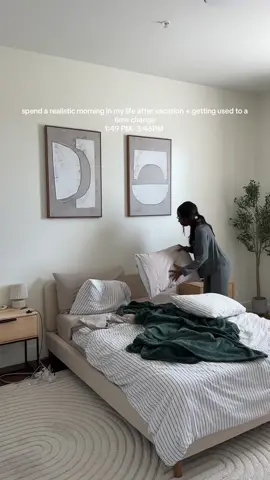 luteal phase coming for my NECK every month is crazy 😭 but HAPPY SUNDAY everyone!!! 💓🎂🎀 #spendthemorningwithme #morningroutine #morninginmylife #morninginthelife #ditl #diml #realisticmorningroutine #morningvlog 