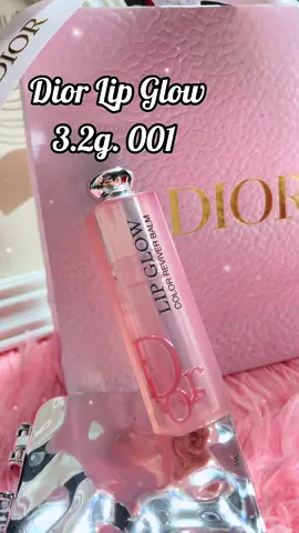 Dior Addict Lip Glow อย่างแรกที่ประทับใจคือแพ็กเกจหรูหรามาก ๆ ให้ฟีลคุณหนูสุด ๆ สัมผัสแรกที่ทา Dior Addict Lip Glow ลงบนริมฝีปาก บอกเลยว่ารู้สึกสบาย บางเบามากๆ ปากชุ่มชื้นขึ้นอย่างเห็นได้ชัด และรู้สึกว่าสีริมฝีปากของเราที่เปลี่ยนไป ไม่ได้ดูฉูดฉาดขึ้น แต่ดูเป็นสีธรรมชาติที่เข้ากับสีผิวของเรา ทำให้หน้าดูมีชีวิตชีวามากขึ้น#รีวิวบิวตี้ #Dior #ลิปติดทน #ลิปกลอส #ป้ายยา #รีวิวของดีบอกต่อ #เทรนด์วันนี้ #จีซู #แมสเถอะ #ขึ้นฟีดเถอะ  @🌻แอมว่าดีนะ❤️  @🌻แอมว่าดีนะ❤️  @🌻แอมว่าดีนะ❤️ 
