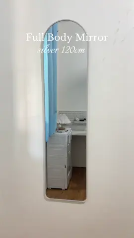 Don’t worry kasi sobrang ayos  talaga nang pagkabalot ng parcel mo at sobrang kapal nya hindi basta bastang mababasag. Check my unboxing video in the comment section. Kaya goo checkout mo na din!  ✨🪞#mirror #longmirror #floortoceilingmirrorwithbracket #fullbodymirror #wholebodymirror #wholebodymirrorwithstand #mirrorwithstand 